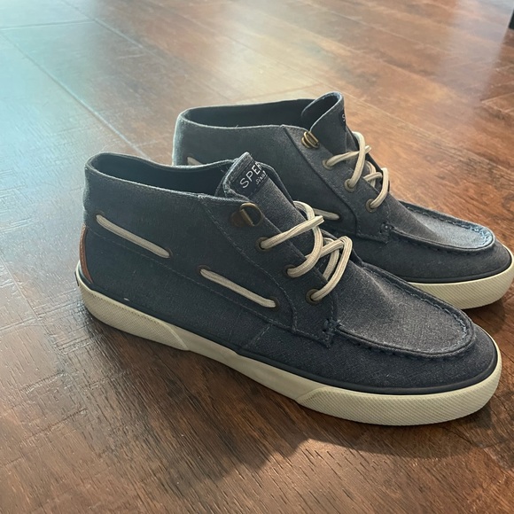 Sperry shoes - Picture 2 of 2